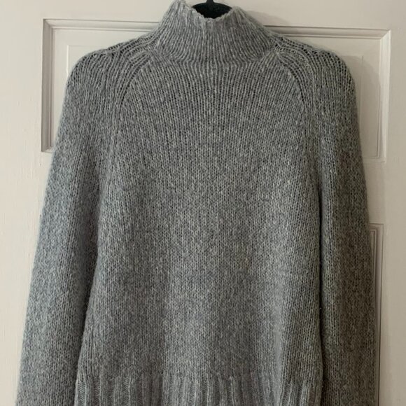 ANN TAYLOR Soft Blue Cable Marled Knit, Funnel Neck sweater size M - Picture 5 of 5
